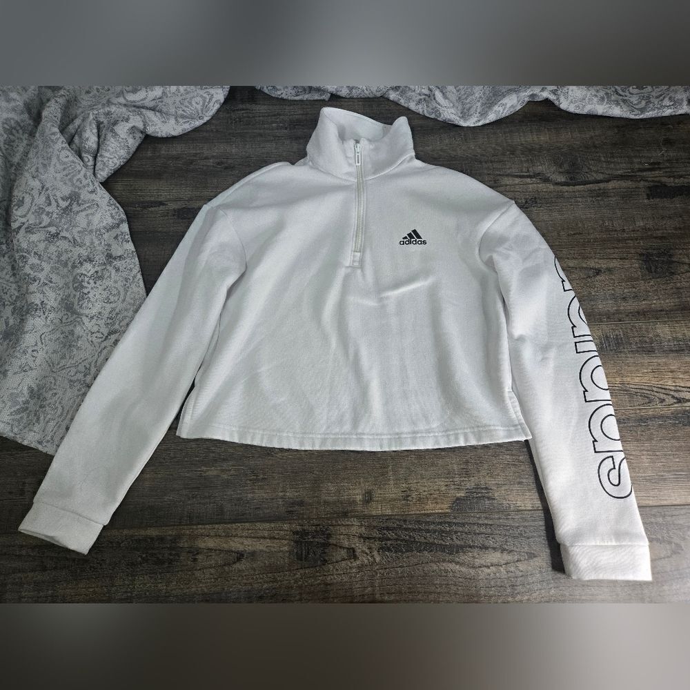 Adidas cropped zip neck  white sweatshirt women's size xs sm Adidas printed arm
